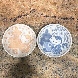Sanrio Hello Kitty Orange and Blue Plates
